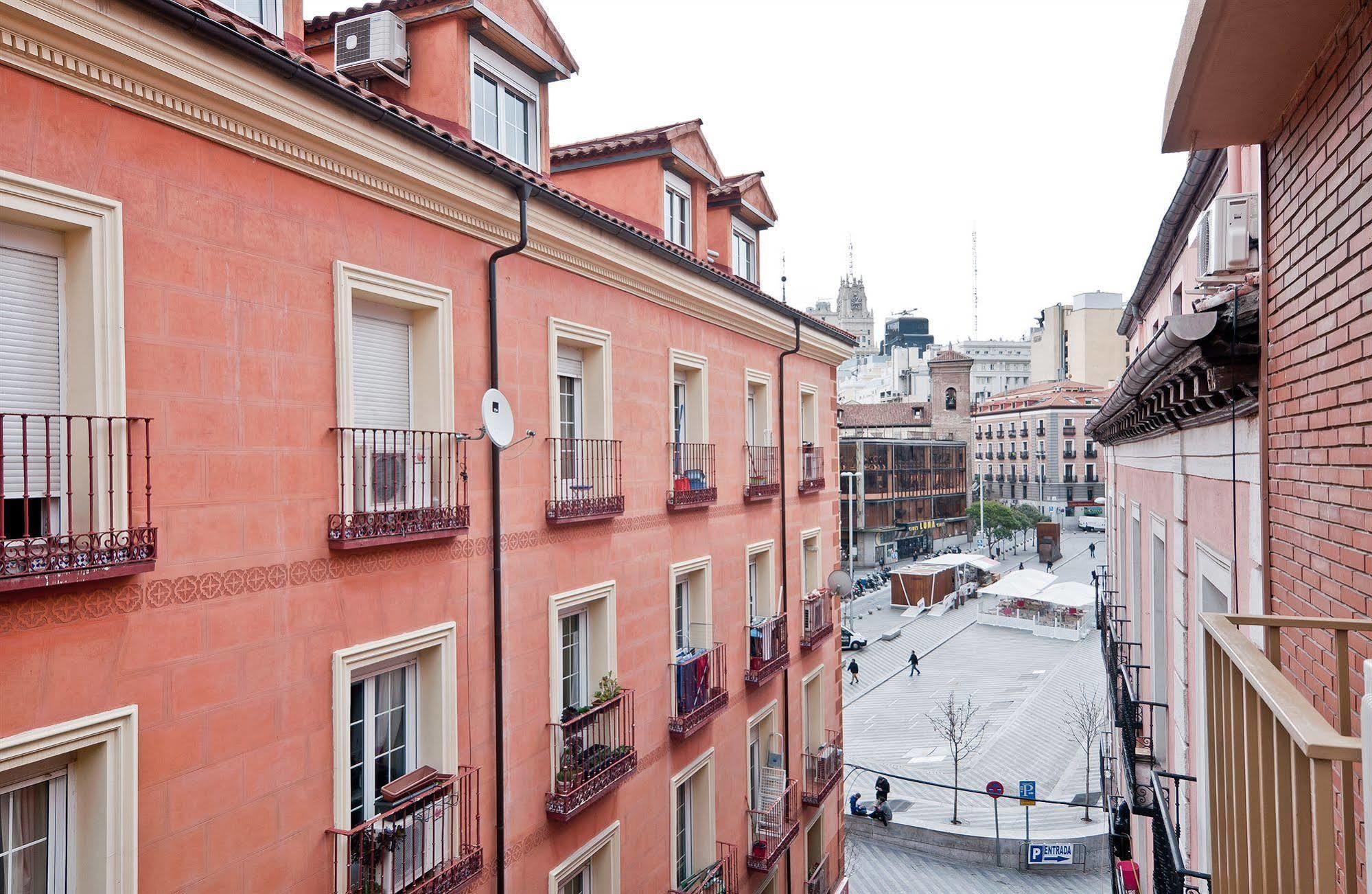 Apartamentos Aqui Me Quedo - Madrid — Fotos 2